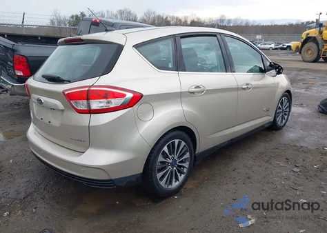 2017 Ford C-Max Energi Titanium z USA, uszkodzony, nr VIN 1FADP5FU7HL110693